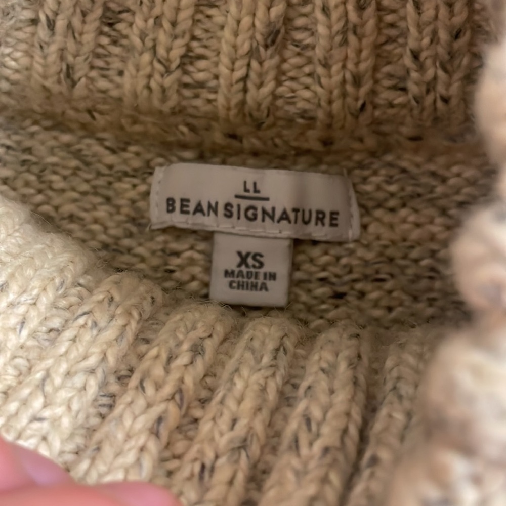 Sweater - Picture 3 of 3